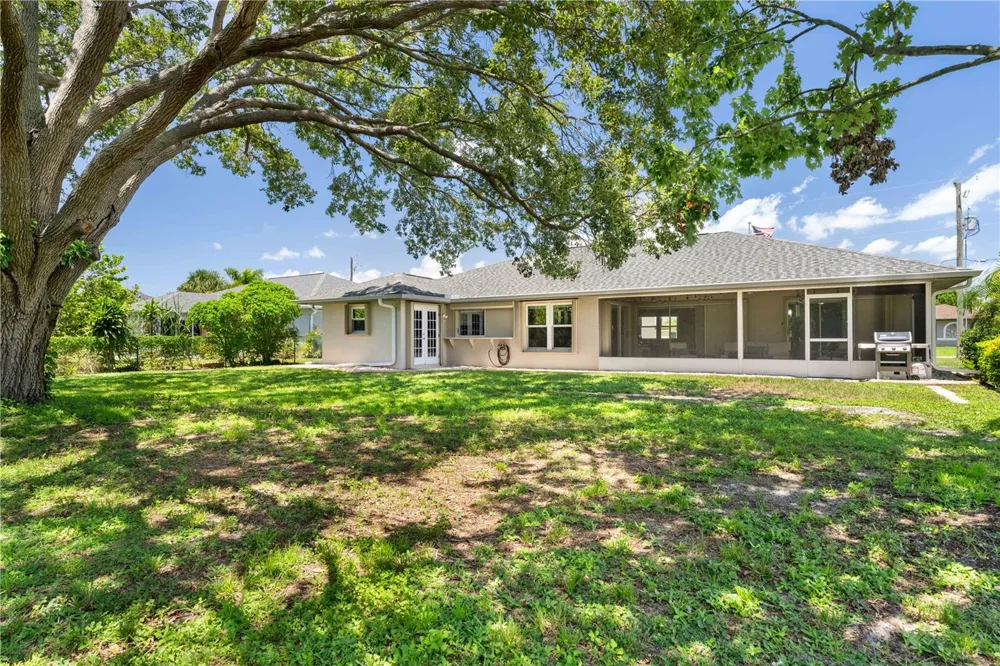 313 GOLD TREE Punta Gorda, FL 33955