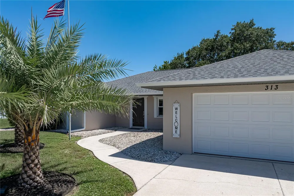 313 GOLD TREE Punta Gorda, FL 33955
