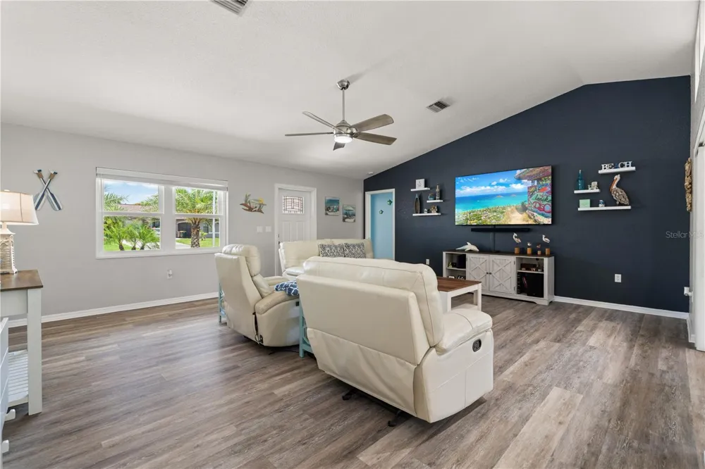 313 GOLD TREE Punta Gorda, FL 33955