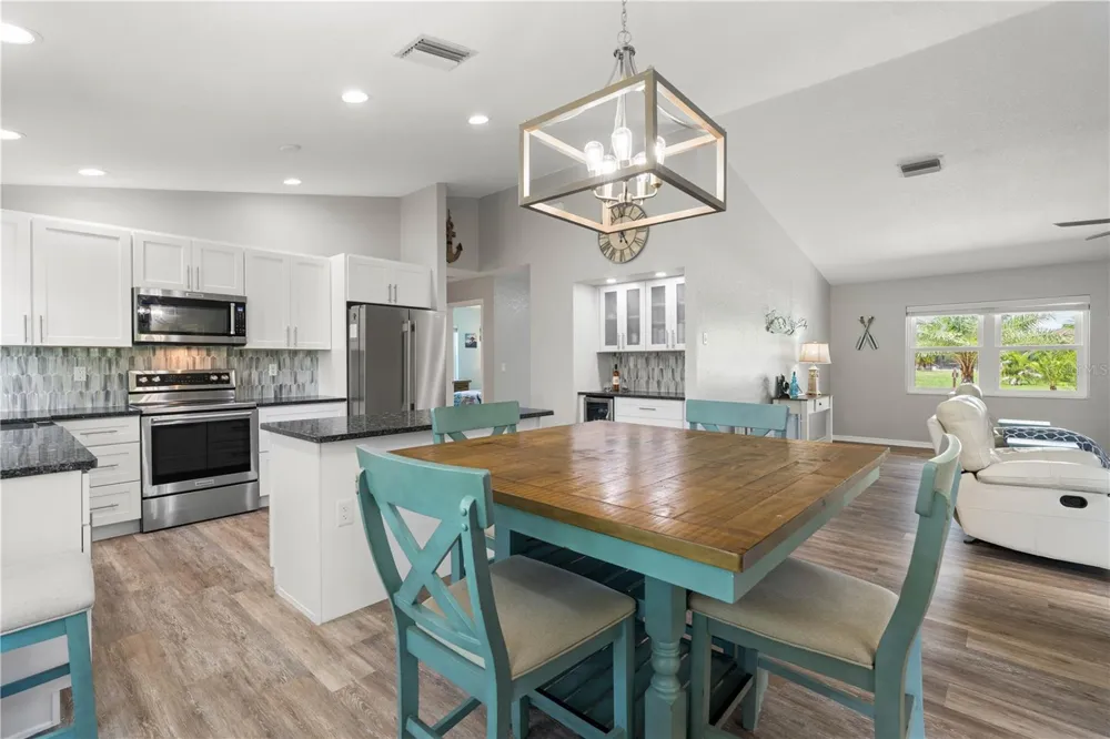 313 GOLD TREE Punta Gorda, FL 33955