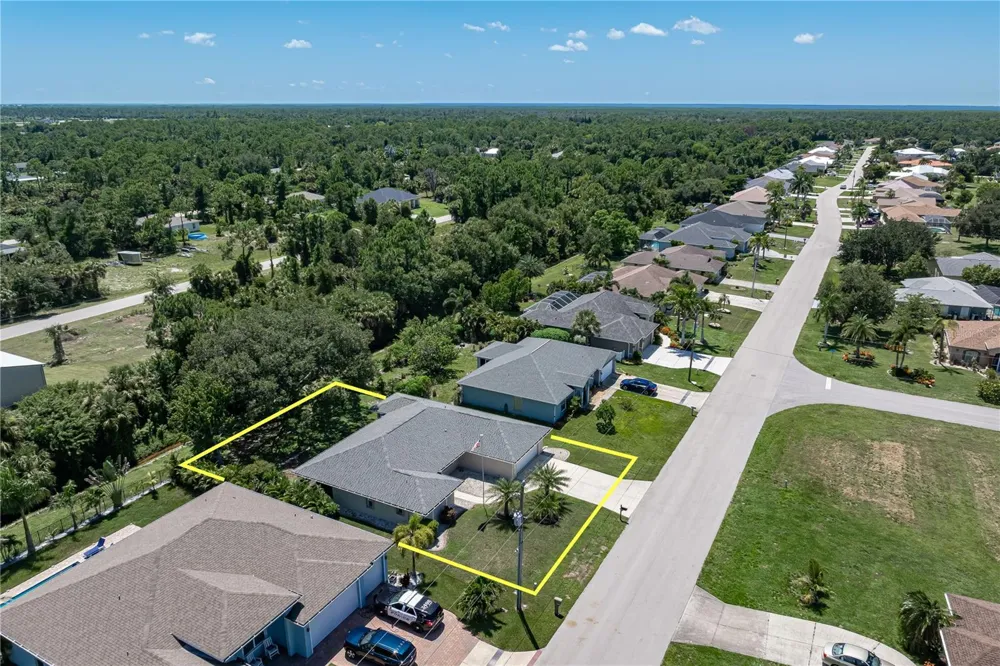 313 GOLD TREE Punta Gorda, FL 33955