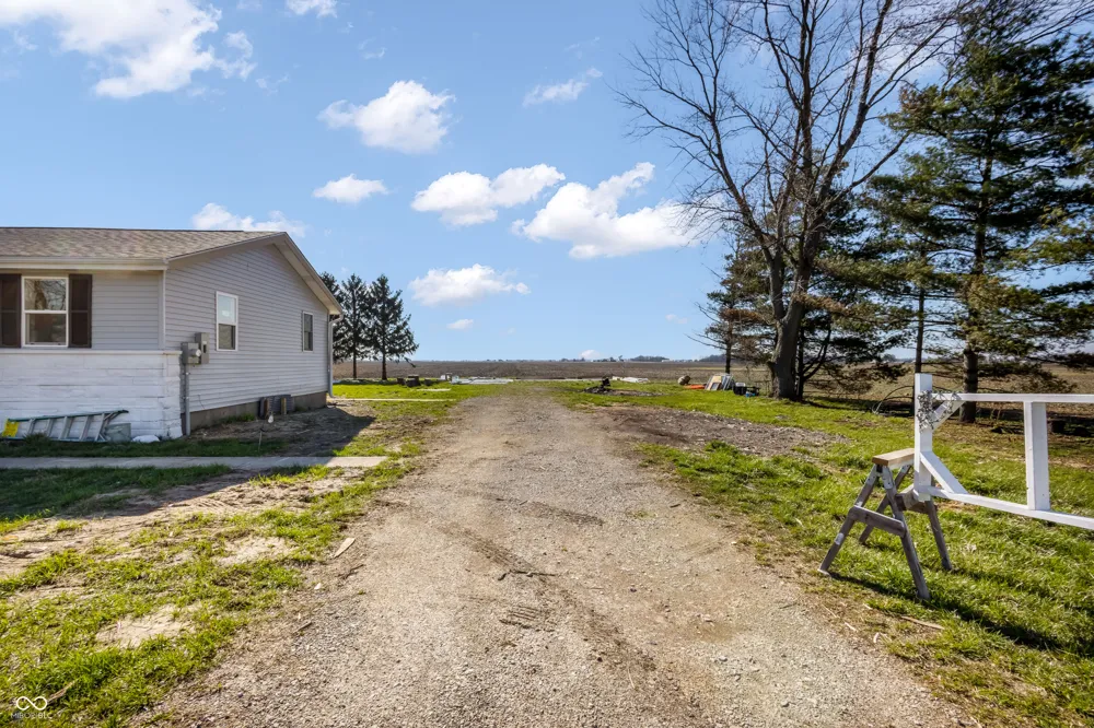 27440 Six Points Road Sheridan, IN 46069