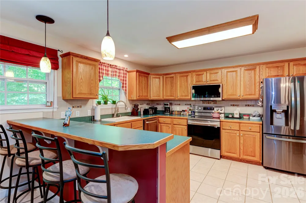 6 Majestic Trace Hendersonville, NC 28739