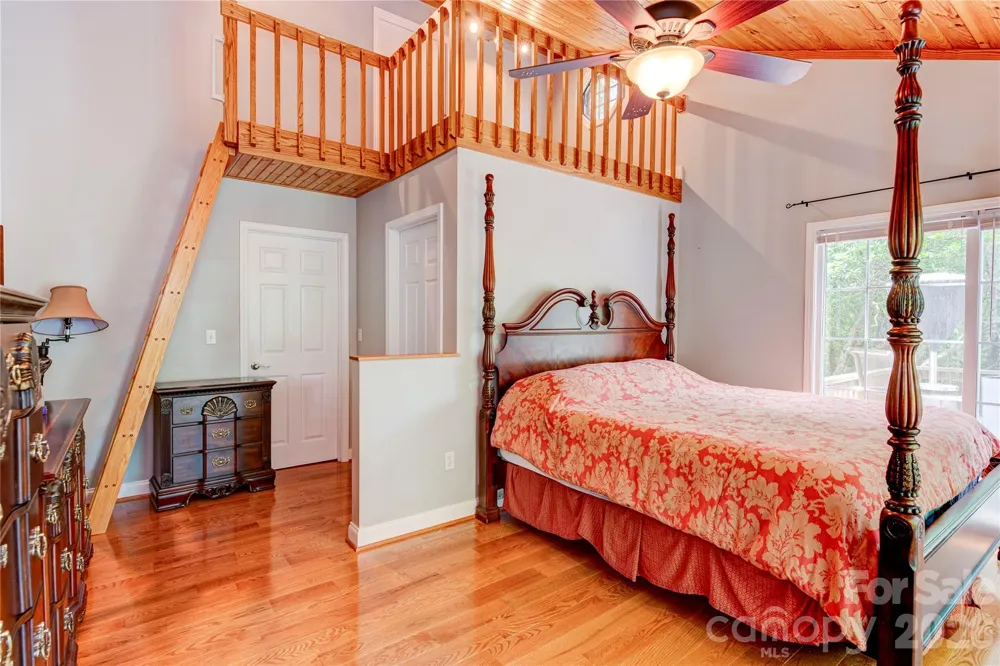 6 Majestic Trace Hendersonville, NC 28739