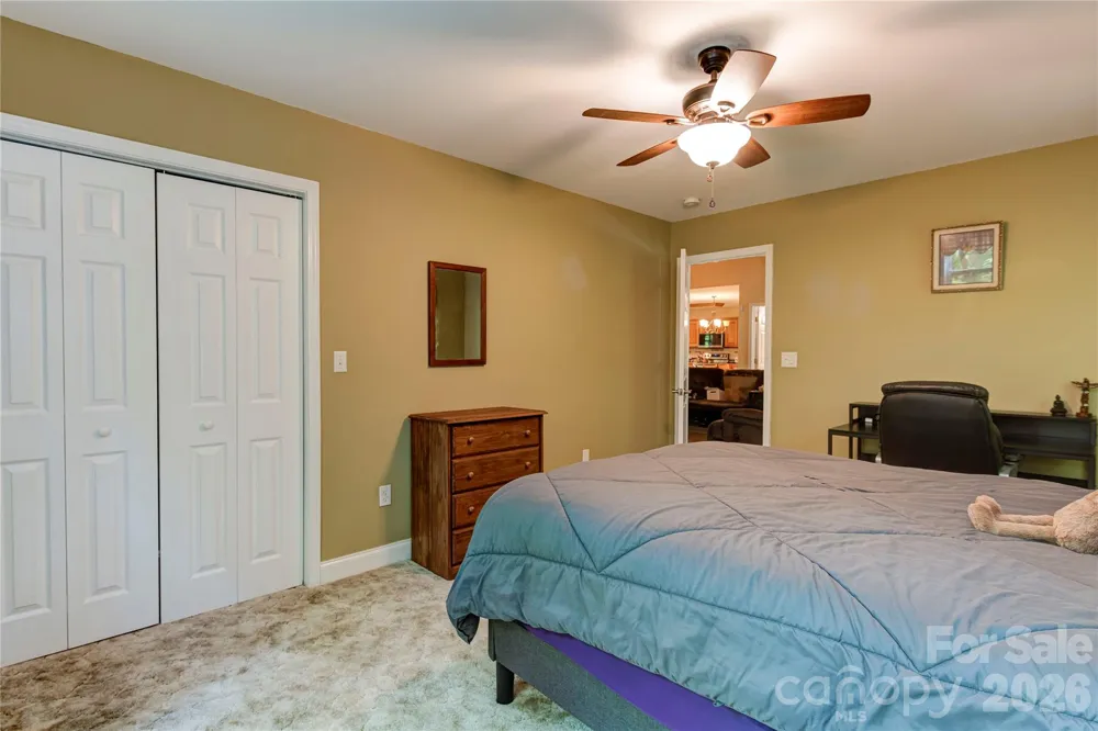 6 Majestic Trace Hendersonville, NC 28739