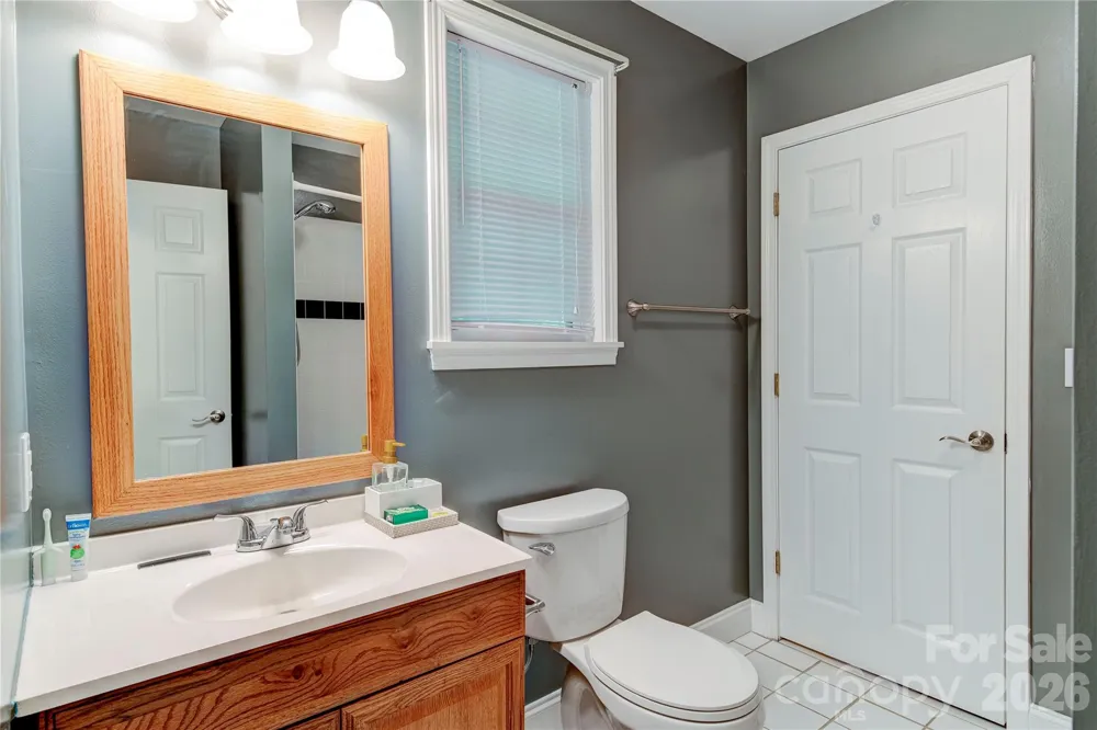 6 Majestic Trace Hendersonville, NC 28739
