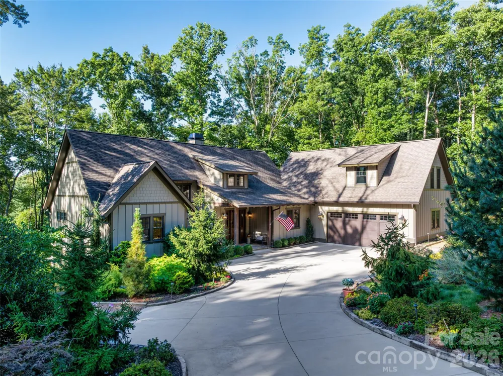 442 Autumn Sky Drive Hendersonville, NC 28792