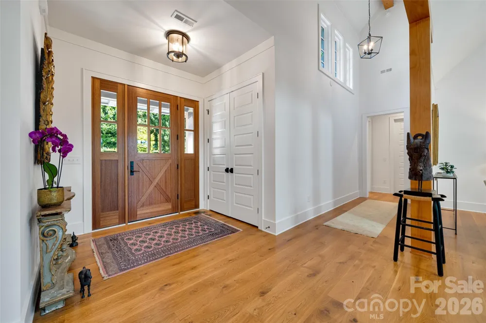 442 Autumn Sky Drive Hendersonville, NC 28792