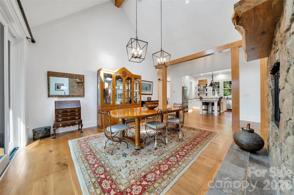 442 Autumn Sky Drive Hendersonville, NC 28792