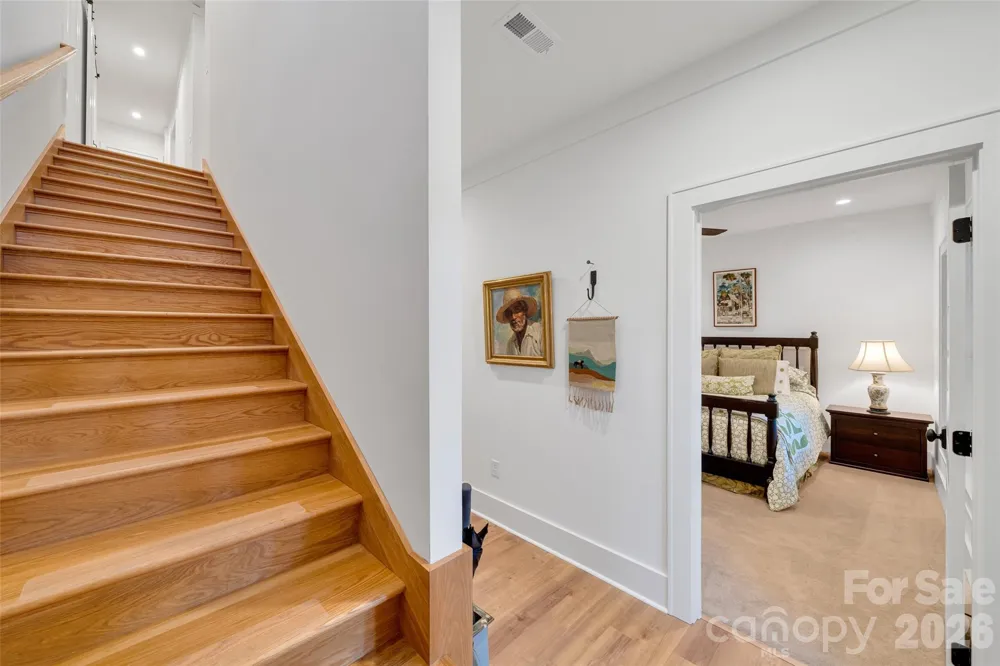 442 Autumn Sky Drive Hendersonville, NC 28792