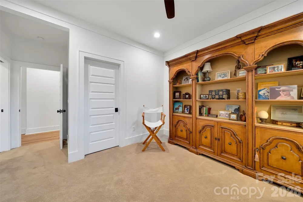 442 Autumn Sky Drive Hendersonville, NC 28792