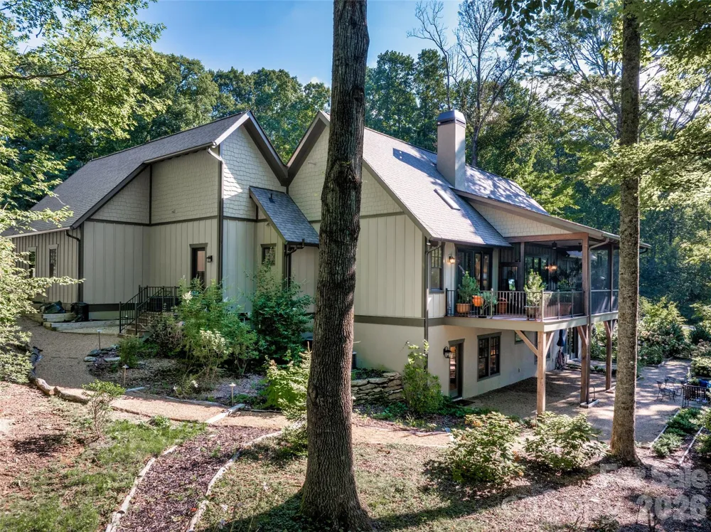 442 Autumn Sky Drive Hendersonville, NC 28792