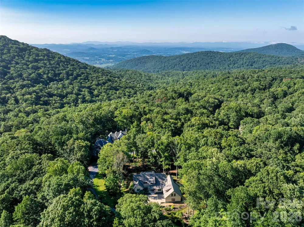 442 Autumn Sky Drive Hendersonville, NC 28792