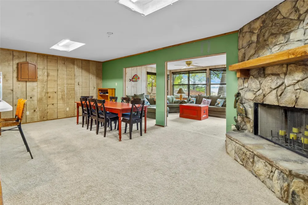 142 Lowe Drive Mabank, TX 75156