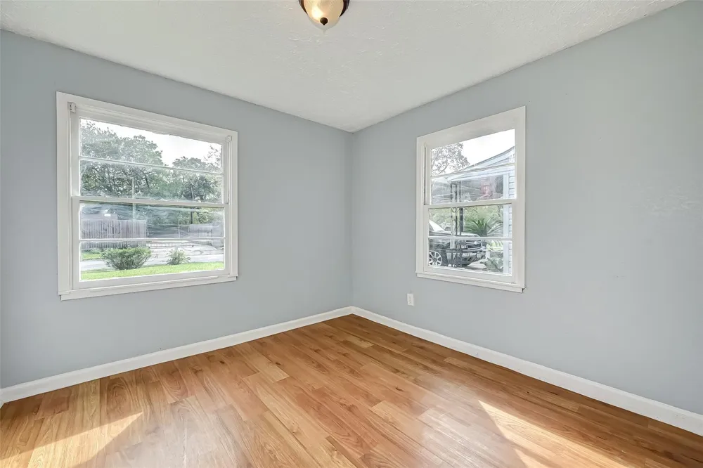 7946 Jutland Road Houston, TX 77033