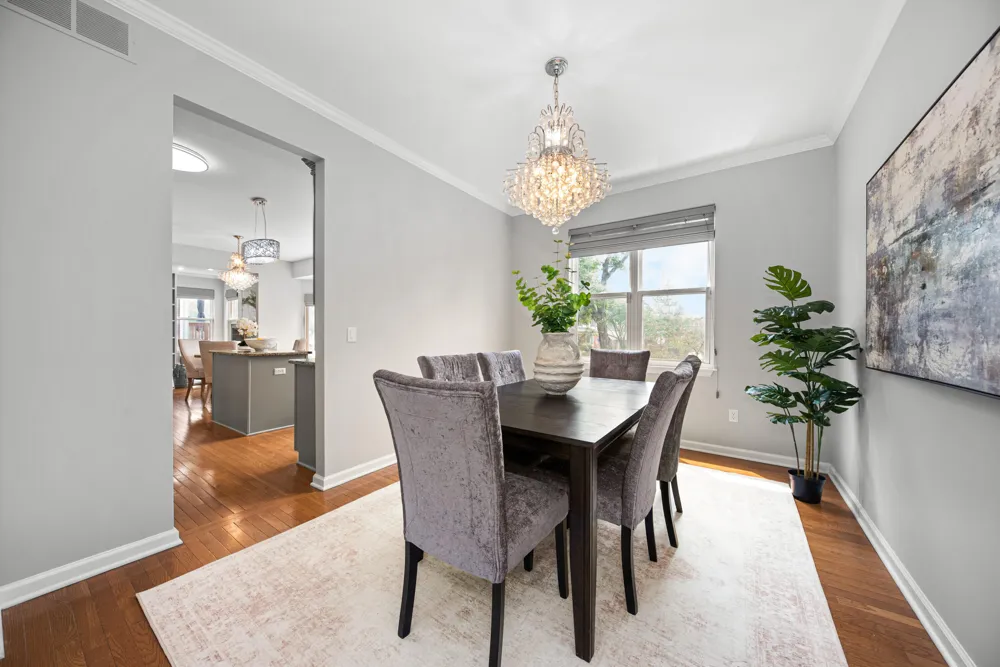 2608 Nadia Court Ann Arbor, MI 48105