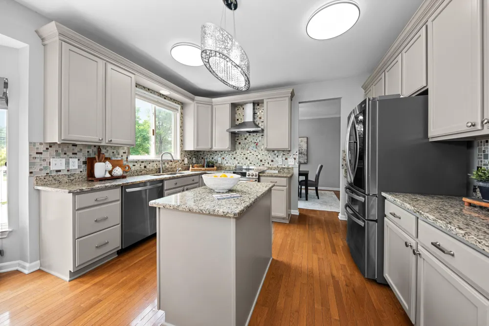 2608 Nadia Court Ann Arbor, MI 48105