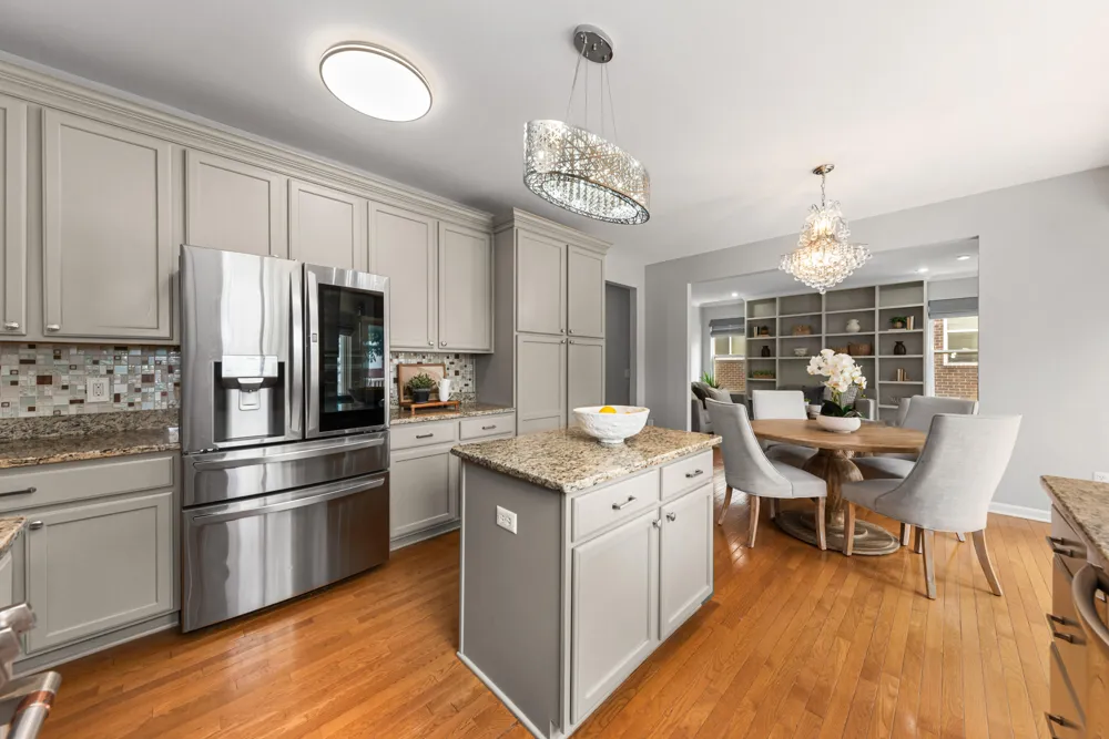 2608 Nadia Court Ann Arbor, MI 48105