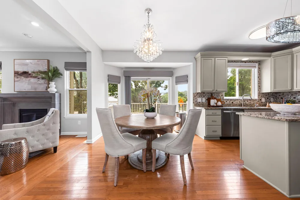 2608 Nadia Court Ann Arbor, MI 48105