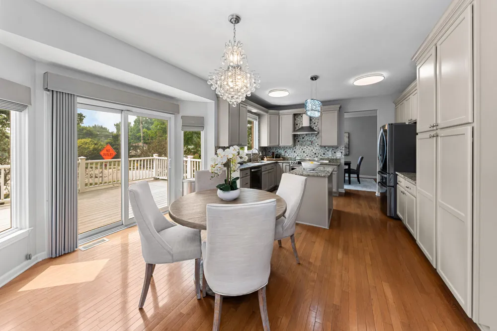 2608 Nadia Court Ann Arbor, MI 48105
