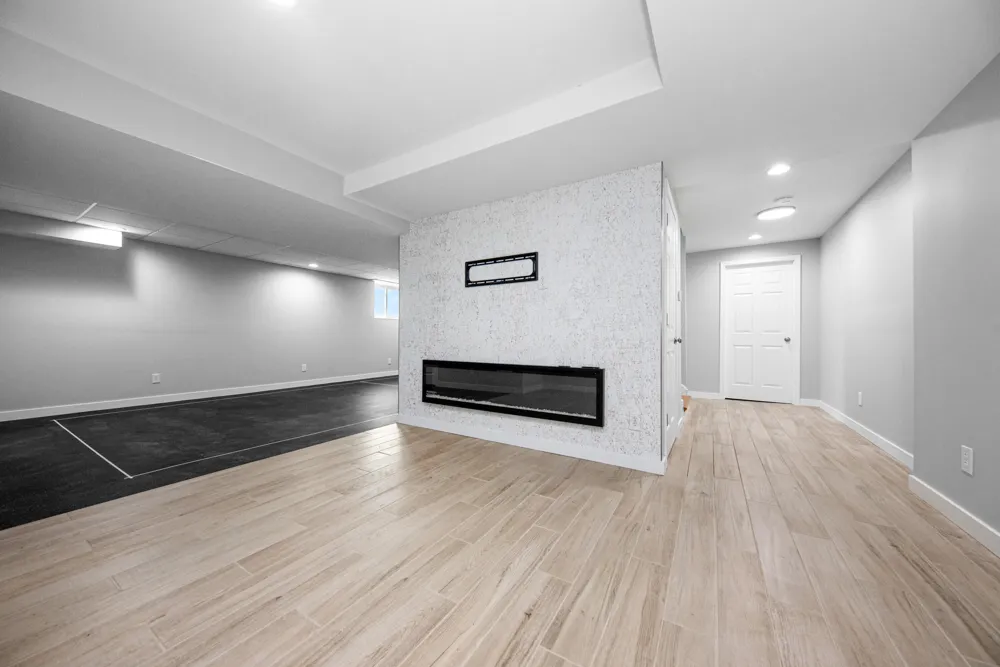 2608 Nadia Court Ann Arbor, MI 48105