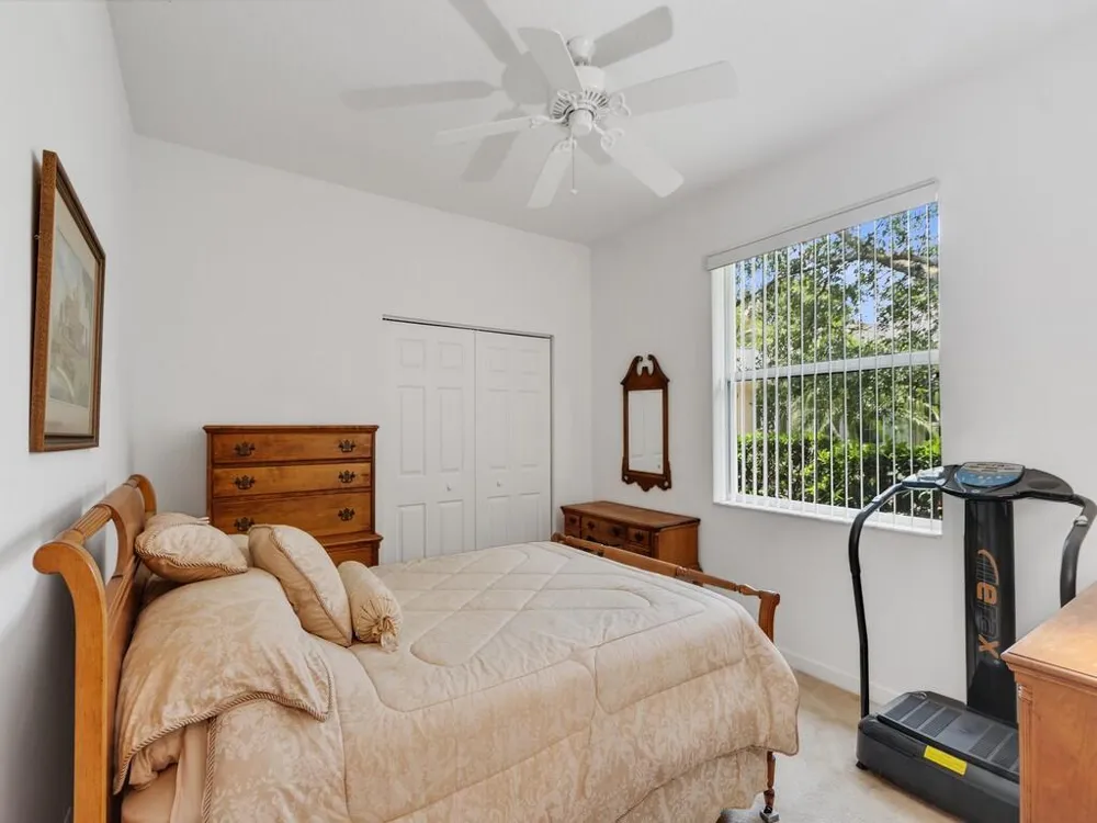 3830 Nags Head Place SW Vero Beach, FL 32968