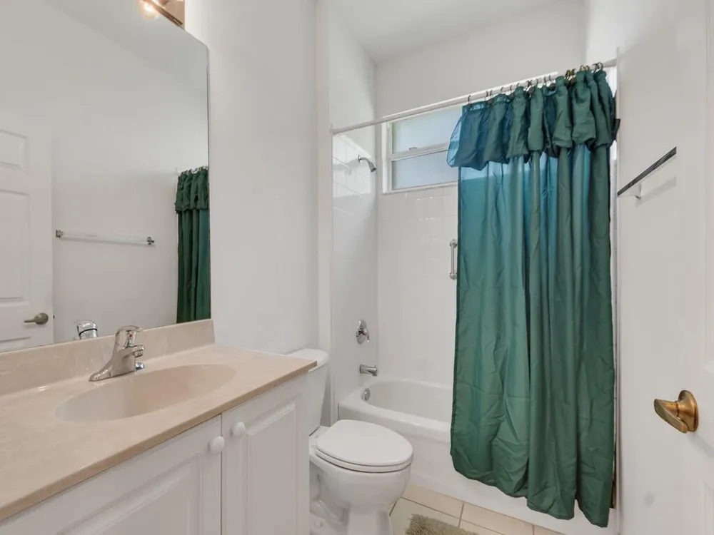 3830 Nags Head Place SW Vero Beach, FL 32968