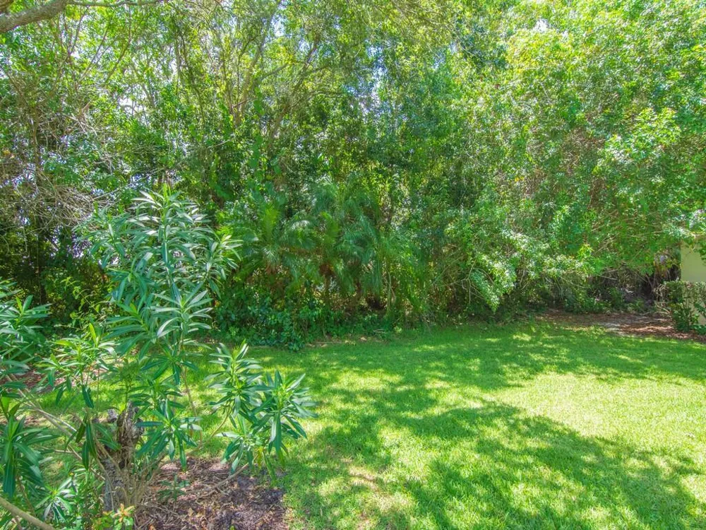 3830 Nags Head Place SW Vero Beach, FL 32968