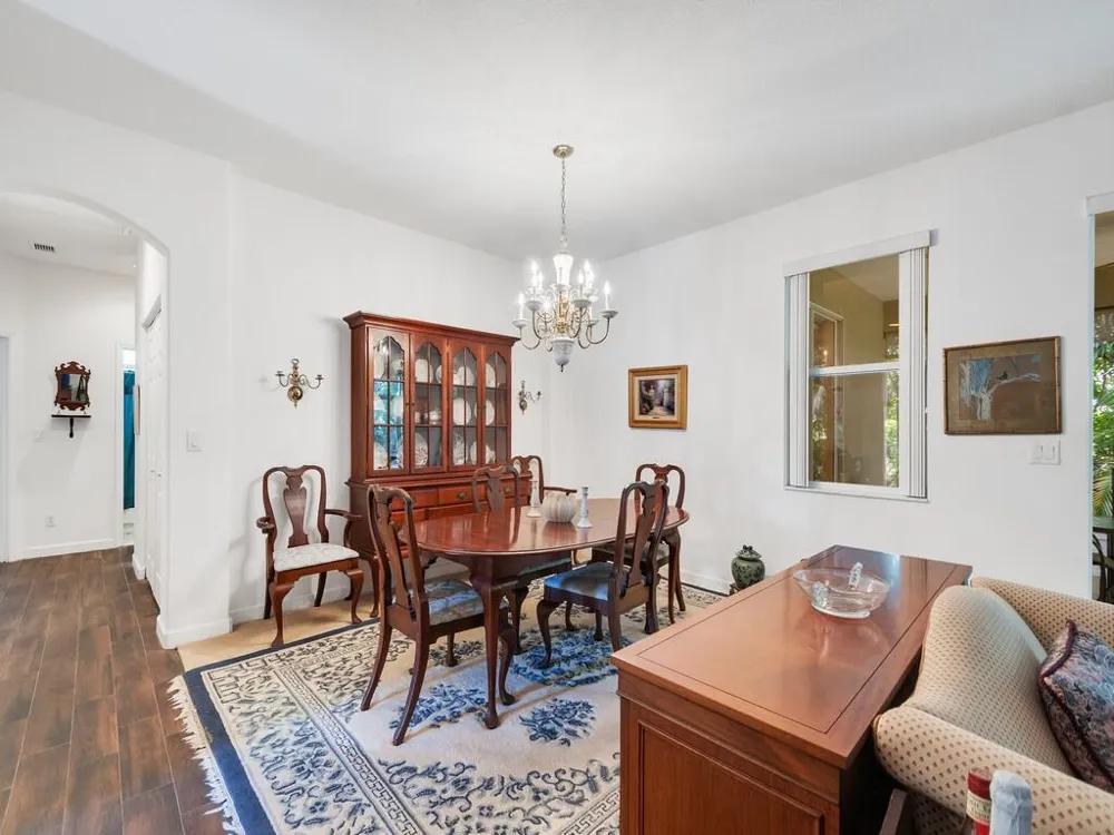 3830 Nags Head Place SW Vero Beach, FL 32968