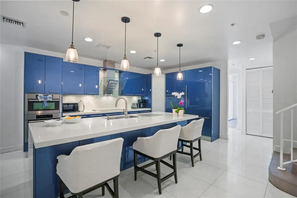 347 Oak Street #B1 Hollywood, FL 33019