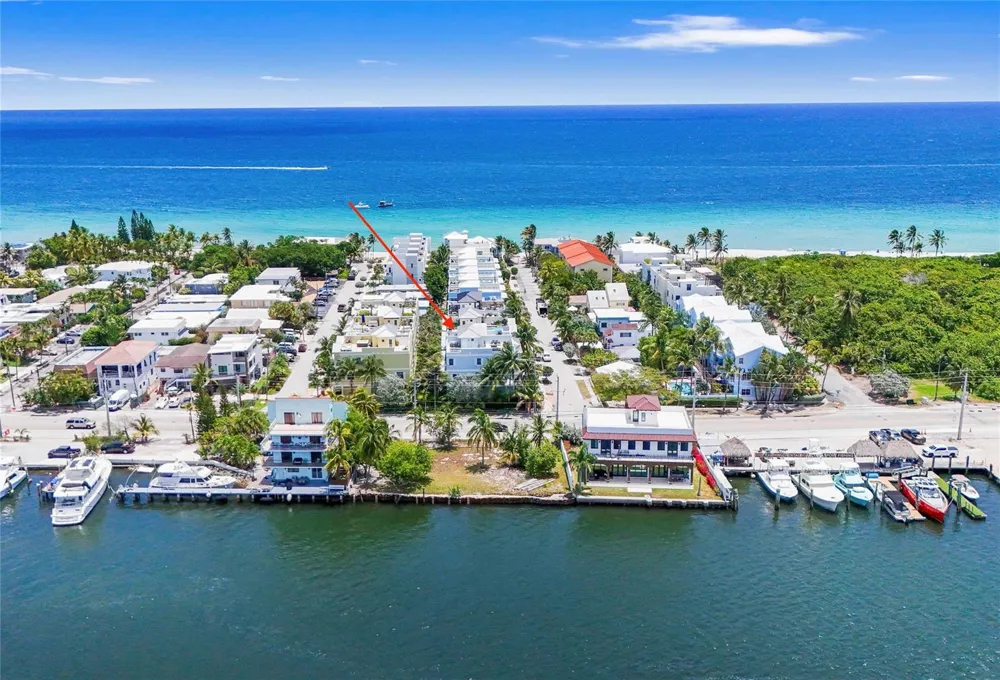 347 Oak Street #B1 Hollywood, FL 33019
