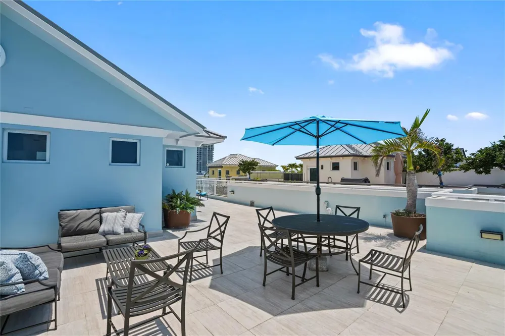 347 Oak Street #B1 Hollywood, FL 33019