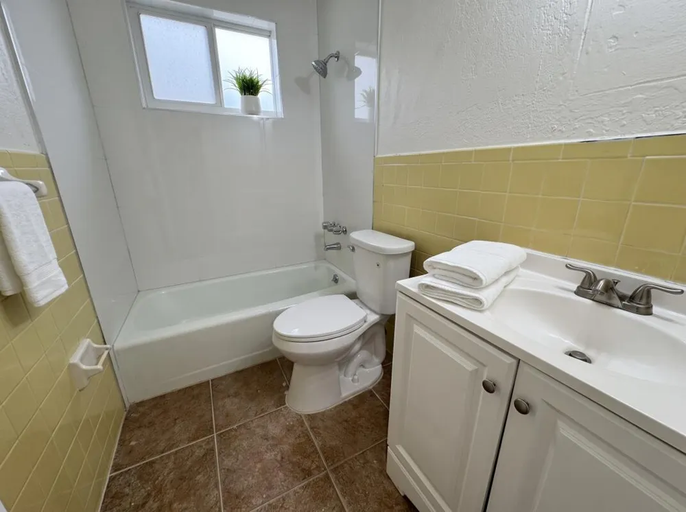 2319 Wilson Street Hollywood, FL 33020