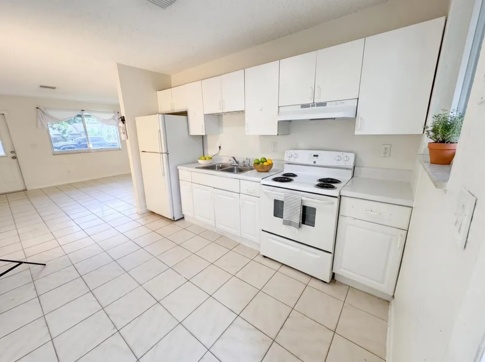 2319 Wilson Street Hollywood, FL 33020