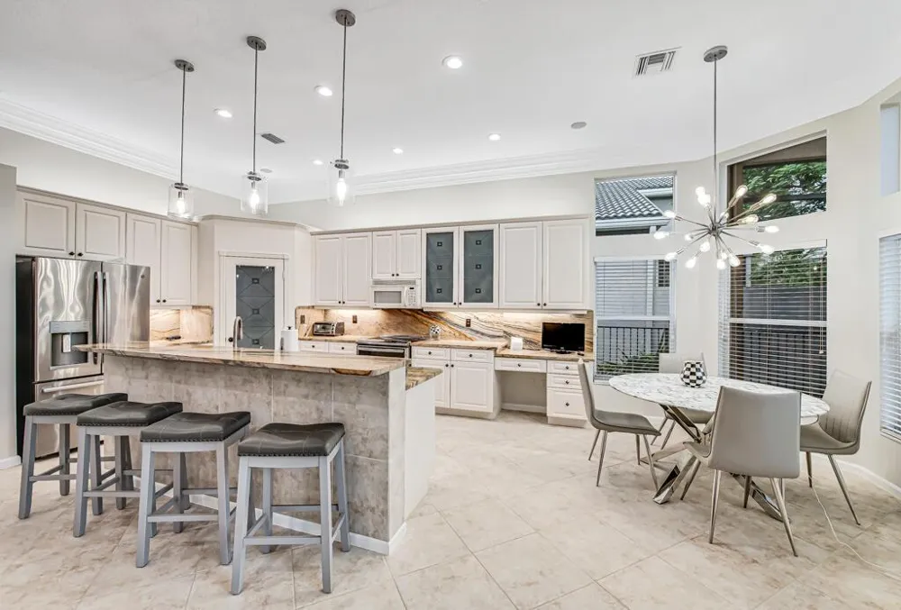 8225 La Jolla Vista Lane Lake Worth, FL 33467