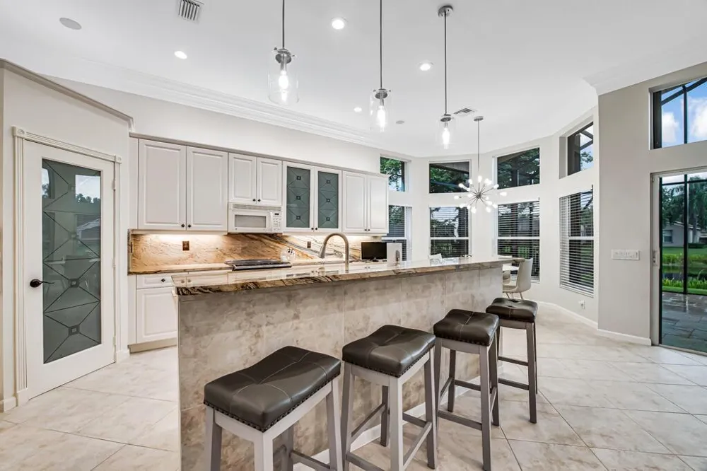 8225 La Jolla Vista Lane Lake Worth, FL 33467