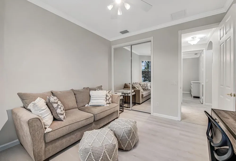 8225 La Jolla Vista Lane Lake Worth, FL 33467