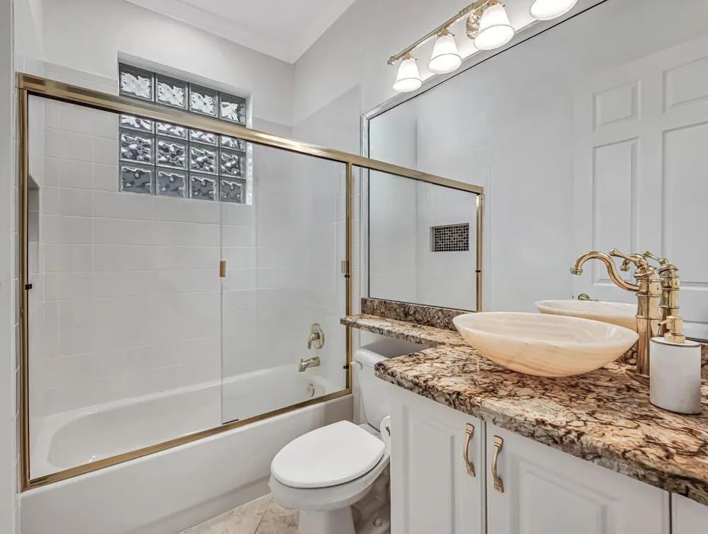 8225 La Jolla Vista Lane Lake Worth, FL 33467