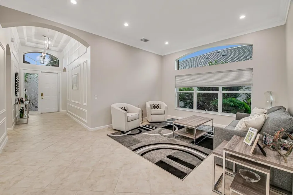 8225 La Jolla Vista Lane Lake Worth, FL 33467