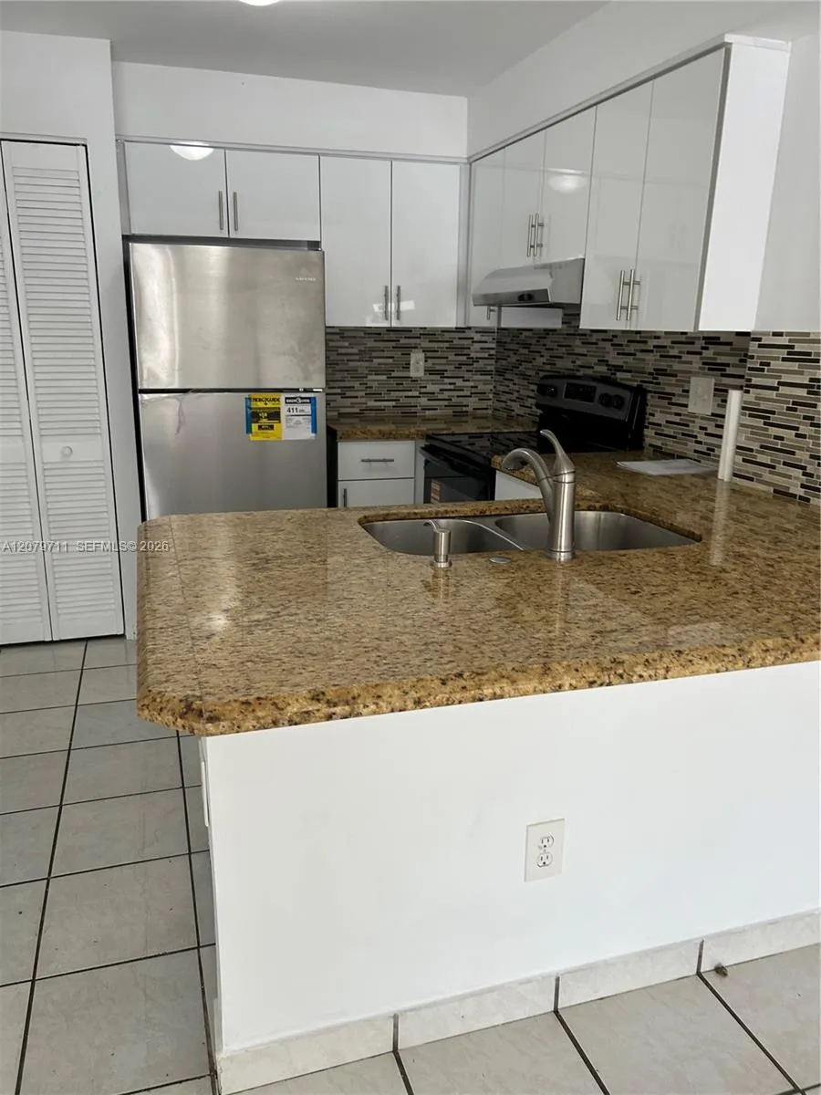 15431 SW 86th Ter #155 Miami, FL 33193