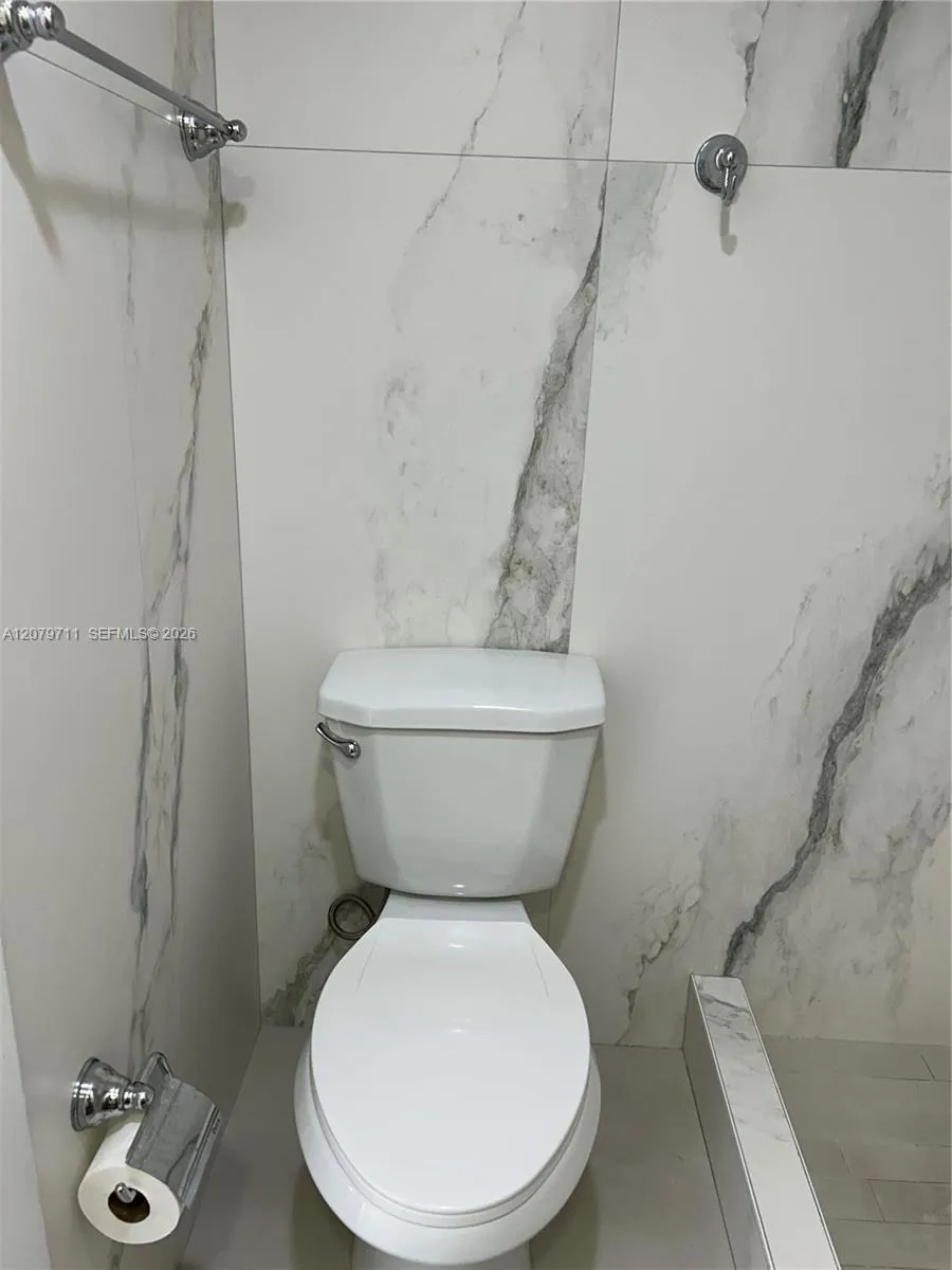15431 SW 86th Ter #155 Miami, FL 33193