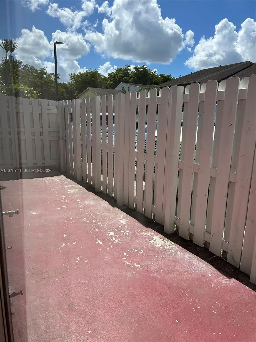 15431 SW 86th Ter #155 Miami, FL 33193