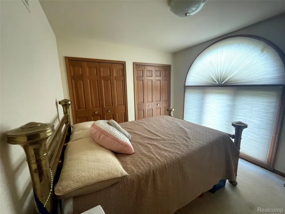 3229 PARKWOOD DRIVE Rochester Hills City, MI 48306