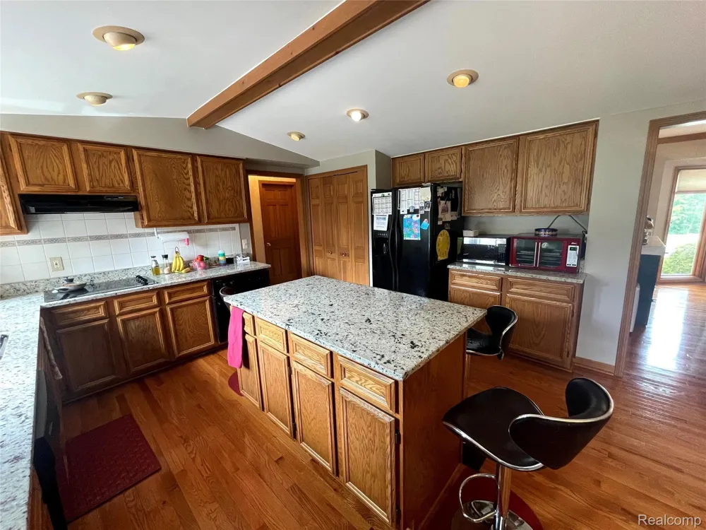 3229 PARKWOOD DRIVE Rochester Hills City, MI 48306