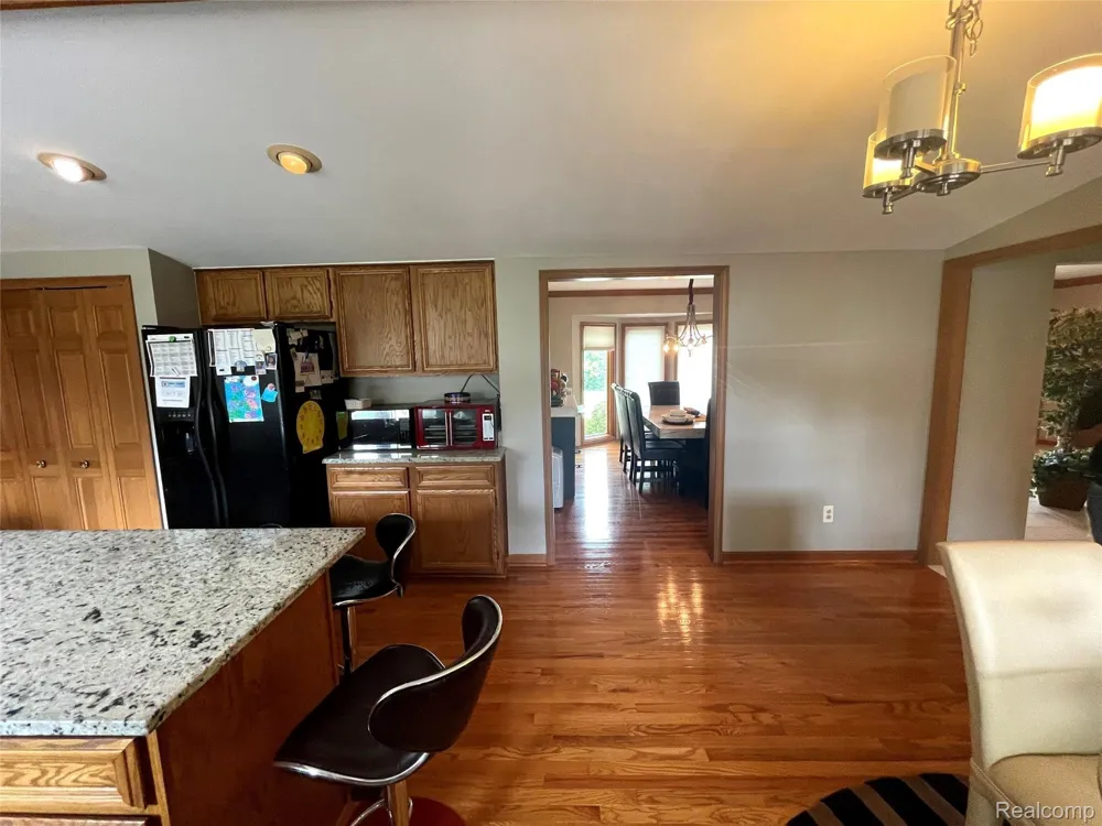 3229 PARKWOOD DRIVE Rochester Hills City, MI 48306