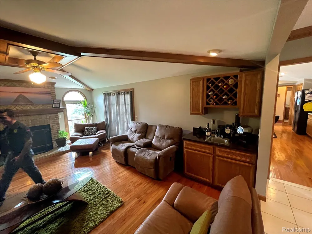 3229 PARKWOOD DRIVE Rochester Hills City, MI 48306