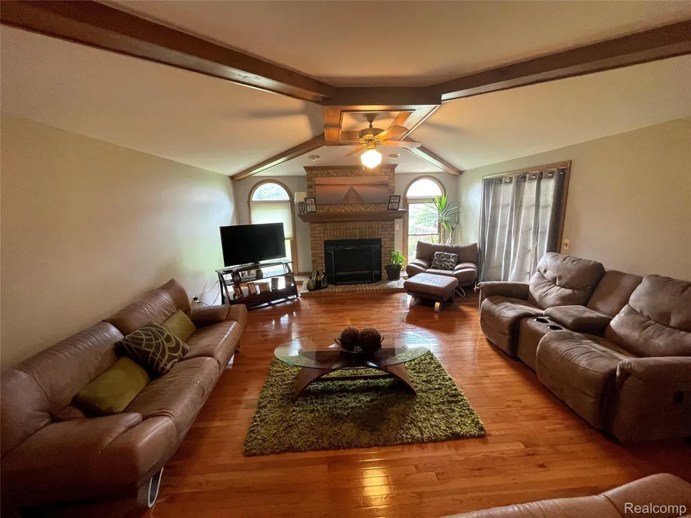 3229 PARKWOOD DRIVE Rochester Hills City, MI 48306