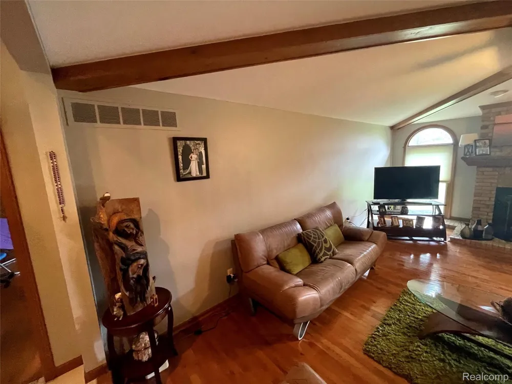 3229 PARKWOOD DRIVE Rochester Hills City, MI 48306