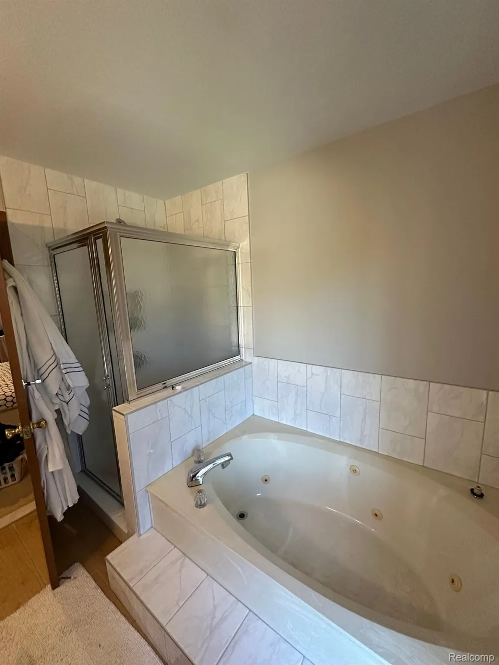 3229 PARKWOOD DRIVE Rochester Hills City, MI 48306
