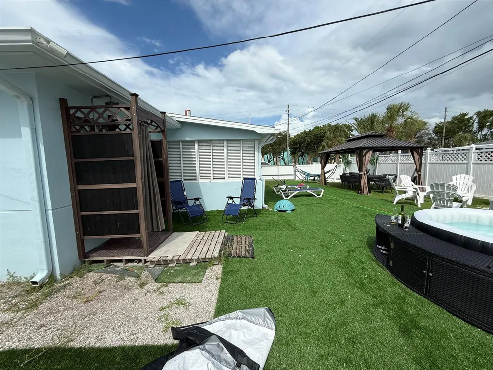 59 45TH AVENUE St Pete Beach, FL 33706